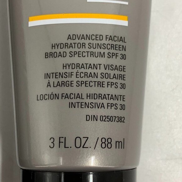 Mary Kay Men Daily Facial Wash & Hydrating‎ Sunscreen 4.5/3 OZ  Travel Size Set - Picture 4 of 10